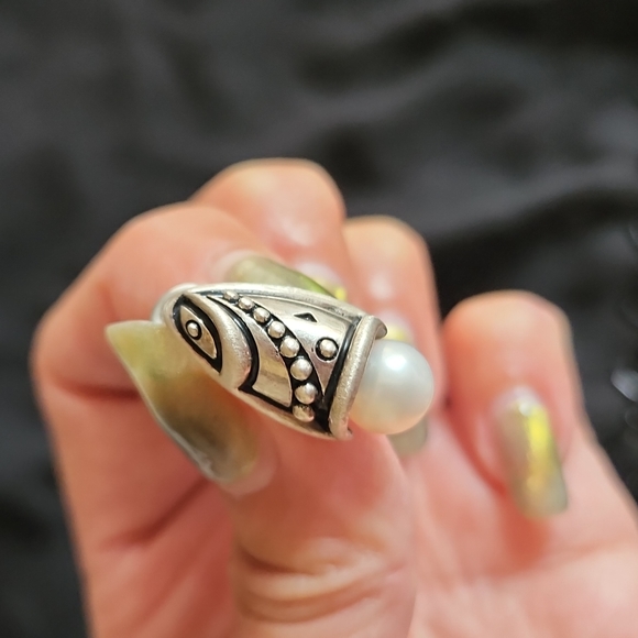 Women's Jewelry - Picture 4 of 5